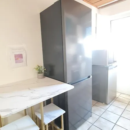 Gaestehaus Monteurzimmer #7 Eigenes Bad Parkplatz 게스트하우스
