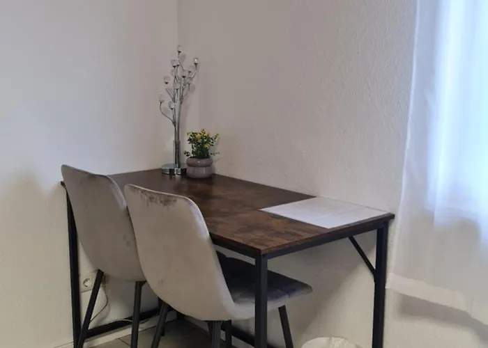 Gaestehaus Monteurzimmer #7 Eigenes Bad Parkplatz 3*