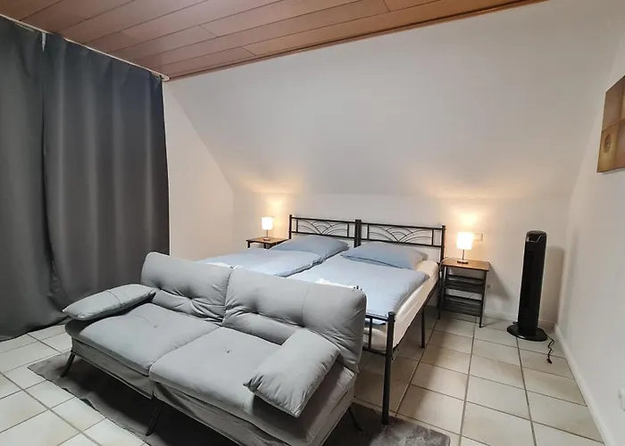 招待所 Gaestehaus Monteurzimmer Zimmer#7 于利希